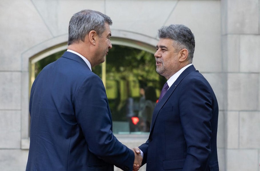 O ladă cu mici congelați i-a fost adusă premierului Bavariei de delegația Guvernului: „Mănânc cu plăcere”