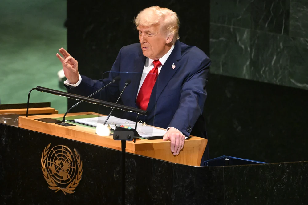 Trump, probleme cu teleprompterul și scările rulante la Adunarea Generală a ONU. Mesaj tranșant pentru Europa
