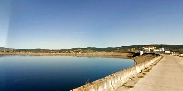 lac de acumulare hateg foto goglemaps