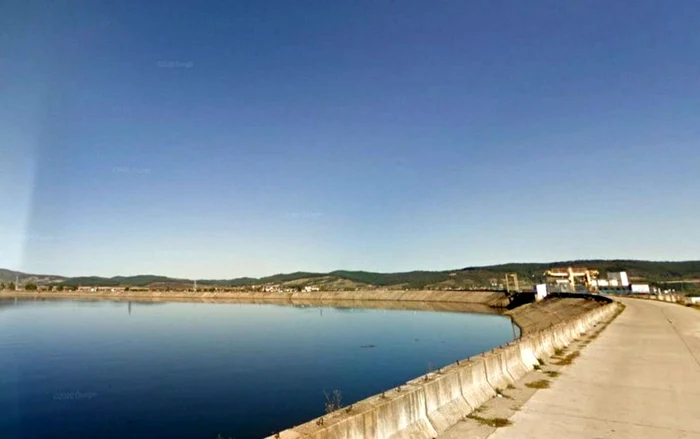 Lacul de acumulare Haţeg. Foto: googlemaps.com.