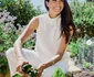 Meghan Markle în grădină la Montecito