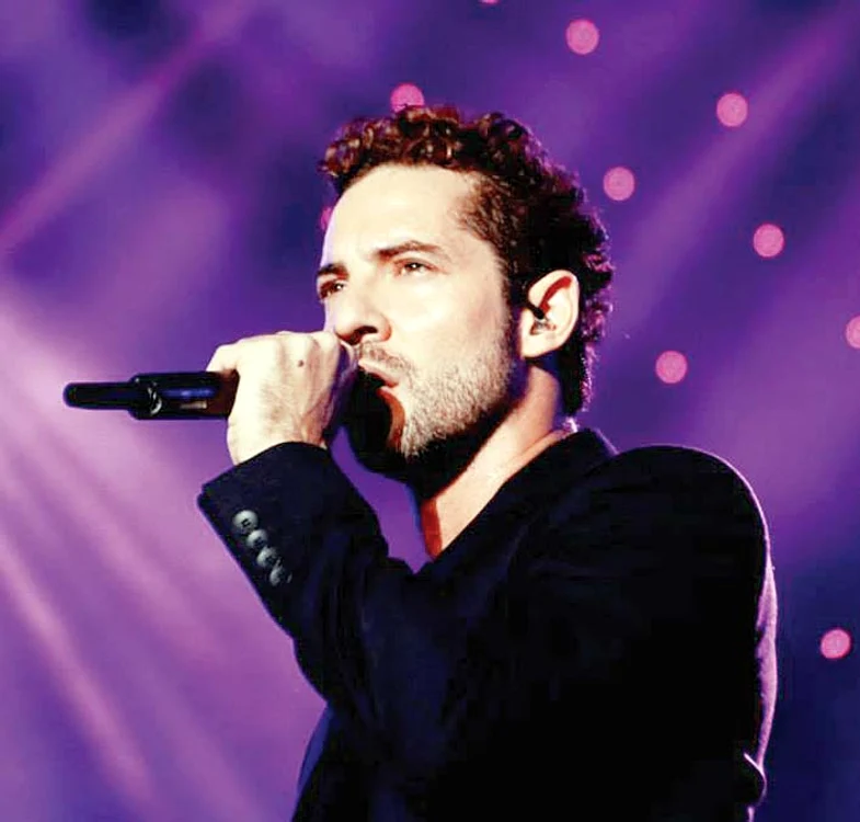 
    David Bisbal  va cânta pe  18 martie la  Sala Palatului   