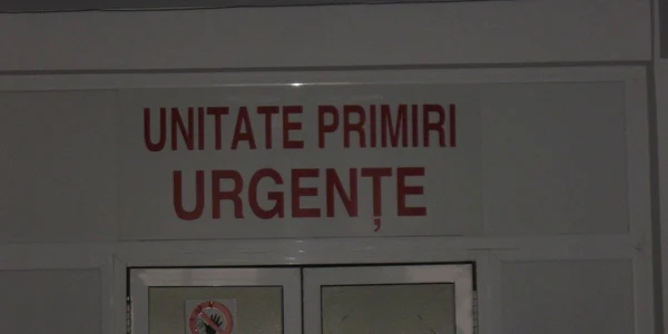 Târgu-Jiu: I-a dat un pumn şi l-a băgat în spital
