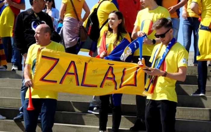 fani romania la rouen foto fanatik