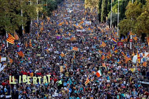 Proteste violente în Barcelona - 26 octombrie. FOTO EPA-EFE