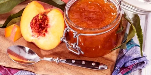 dulceata de piersici