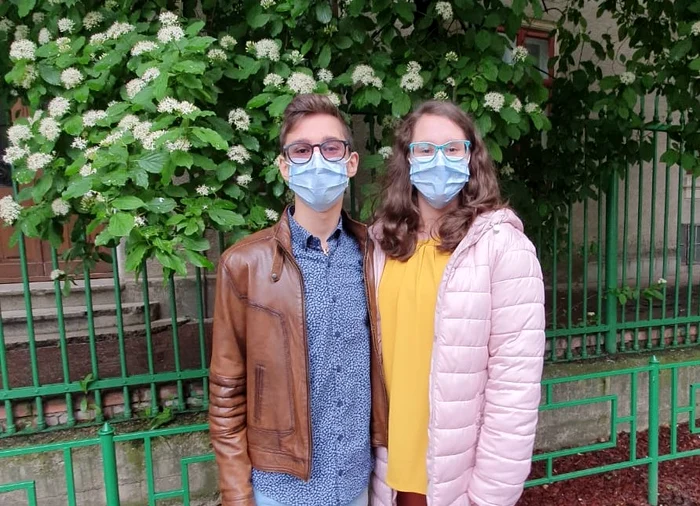 
    Anastasia şi Vladimir Cantemir s-au nascut prematur in urma cu 15 ani la Maternitatea Cuza Vodă din IașiFOTO Ziar de Iasi  