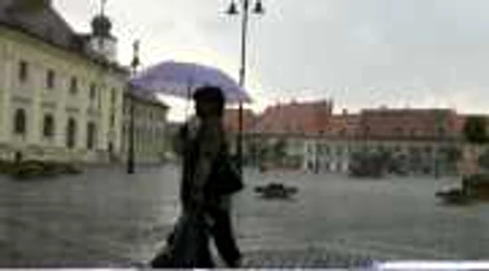 Sibiu: Ploaia a lăsat mii de sibieni în beznă