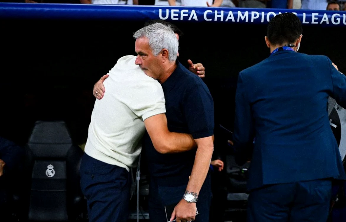 Moment emoționant între Chivu și Mourinho