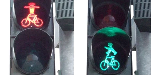 Foto: automarket.ro Omuleţul de pe semafor împlineşte în aceste zile 50 de ani