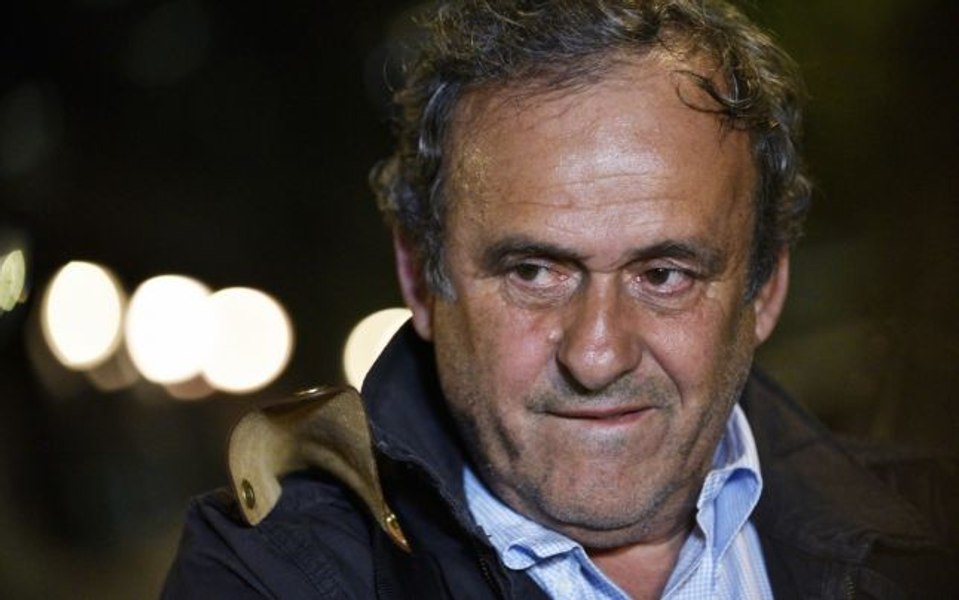 Michel Platini a fost victima unui jaf. Hoții au fugit cu mai multe trofee și medalii