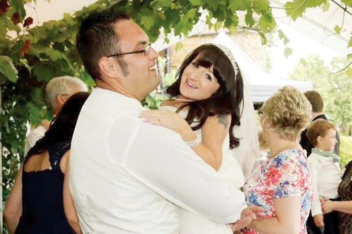 Amanda şi Steven  se iubesc de 6 ani