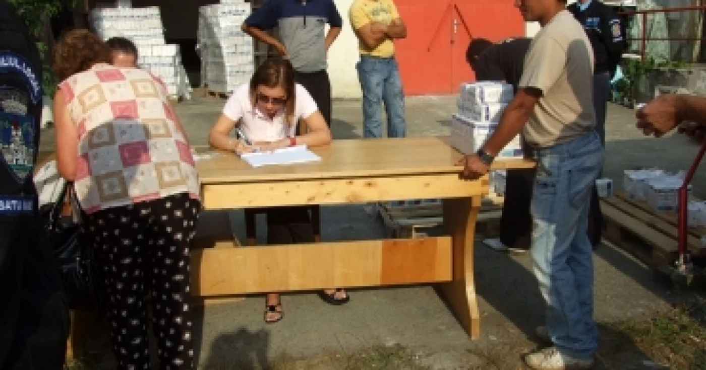 Satu Mare: Şomerii sunt aşteptaţi să îşi ridice ajutorul de făină