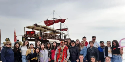 schimb de experienta erasmus grecia   liceul tehnologic nr  1 bals   foto fb jpg