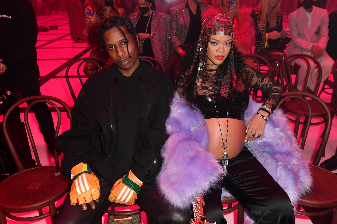 Rihanna și ASAP Rocky au făcut nunta în cel mai nou videoclip Foto: Getty
