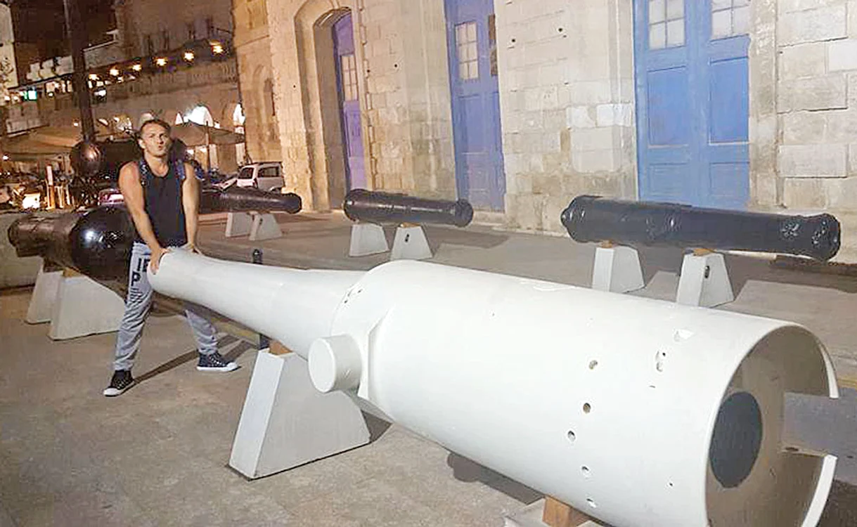 …iar CRBL s-a pozat indecent cu ”Coloana Infinitului”