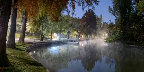 Huawei Mate 40 PRO fotografii de zi şi de noapte parcul Alexandru Ioan Cuza Bucuresti FOTO Adrian Pogingeanu