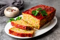 Terina de pasare cu legume  Sursa foto shutterstock 2396483309 jpg