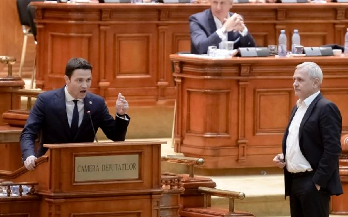 Robert Sighiartău şi Liviu Dragnea s-au certat pe banii copiilor Foto: Mediafax