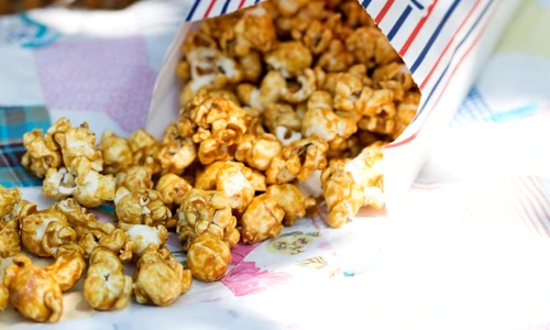 popcorn cu vanilie jpeg