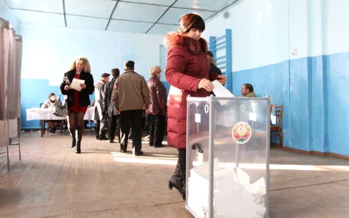 Votarea a început la ora 7.00 FOTO Arhivă Adevărul