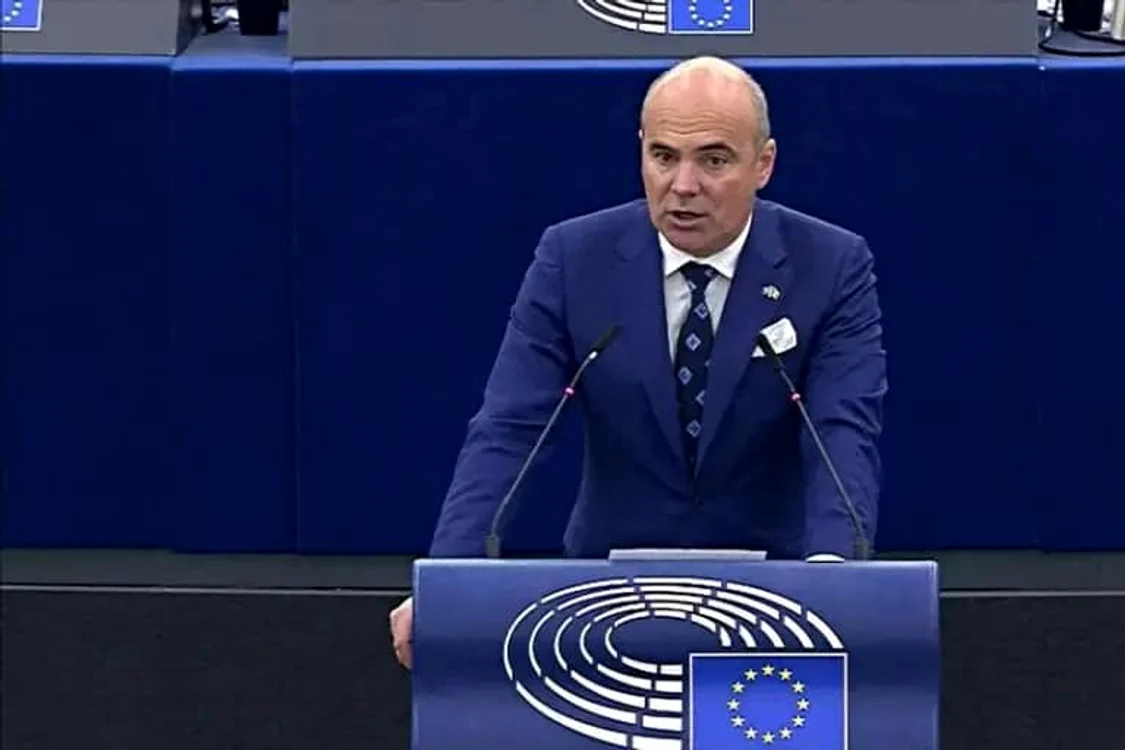 Rareş Bogdan, liderul eurodeputaților PNL Foto: Arhivă