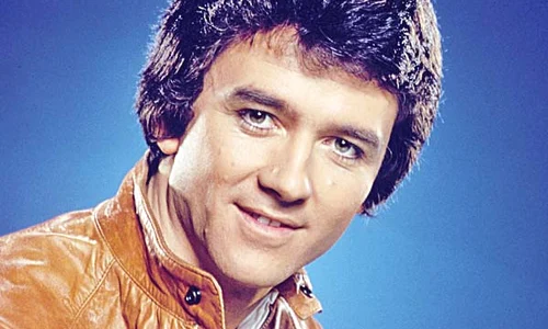 Bobby Ewing, chipeşul bogătaş din serialul Dallas, la vârsta de 32 de ani jpeg