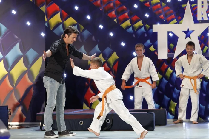 Mihai Petre a fost „victima“ unui tânăr judoka FOTO Pro TV