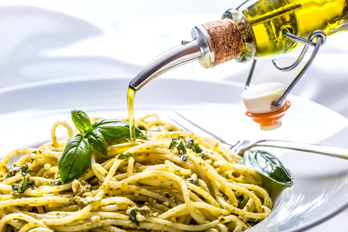 1 spaghete cu nuci jpg jpeg