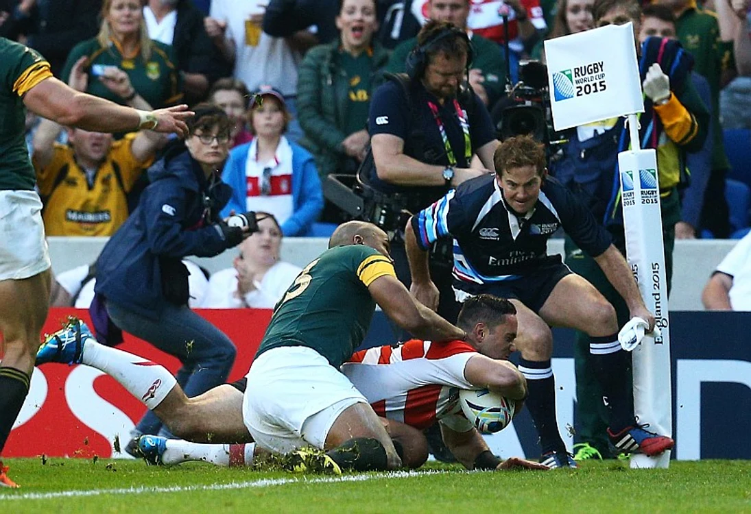 
    Karne Hesketh a marcat un eseu pentru Japonia în meciul câștigat cu Africa de Sud la RWC 2015Foto: Guliver / GettyImages  