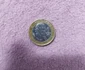 Moneda care datează din anul 2008 este într-o stare foarte bună / foto: Olx.ro