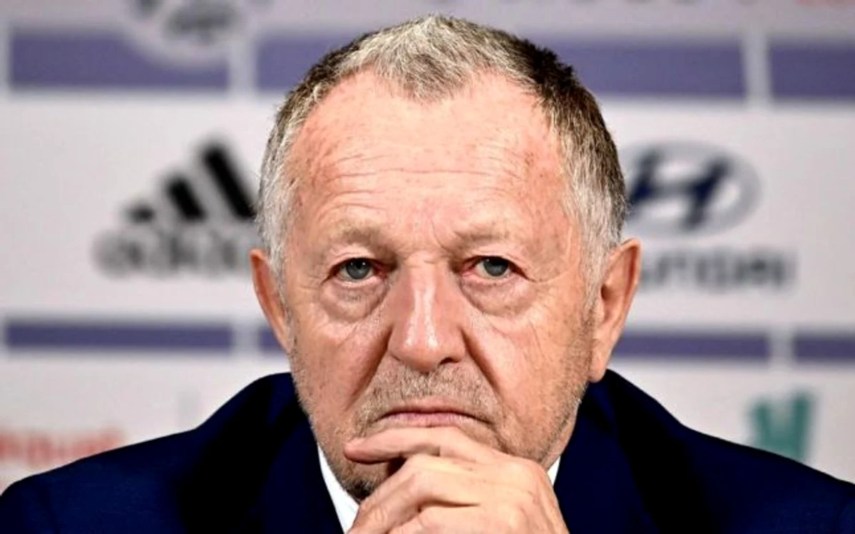 Michel Aulas, preşedintele celor de la Lyon, fierbe din cauza opririi fotbalului în Franţa