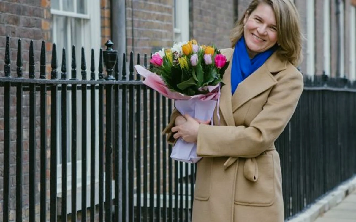 aura woodward in marea britanie