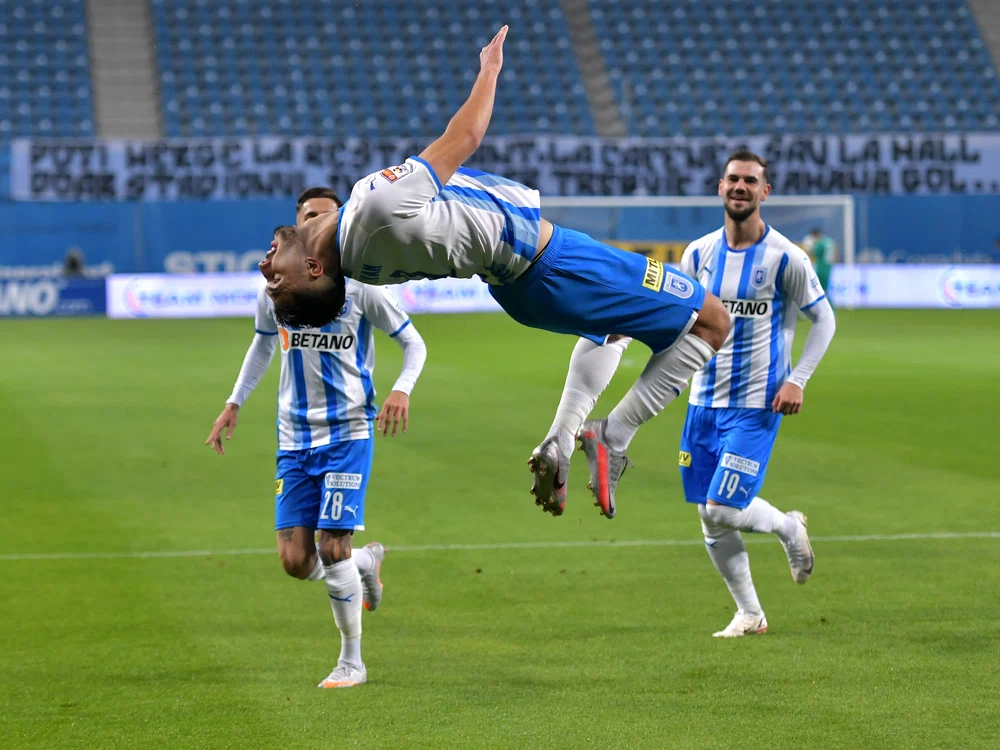 
    Andrei Ivan s-a dat peste cap după golurile marcate cu MioveniFoto: sportpictures.eu  