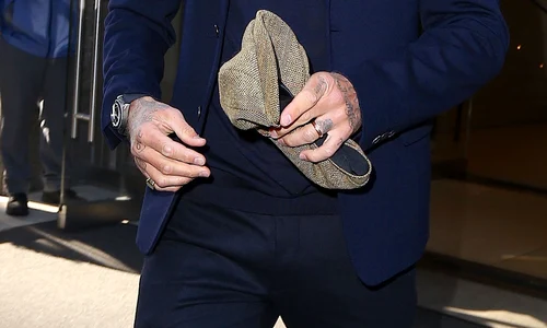 David Beckham quitte son hôtel à New York jpeg