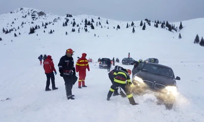 masina derapata Piatra Arsa