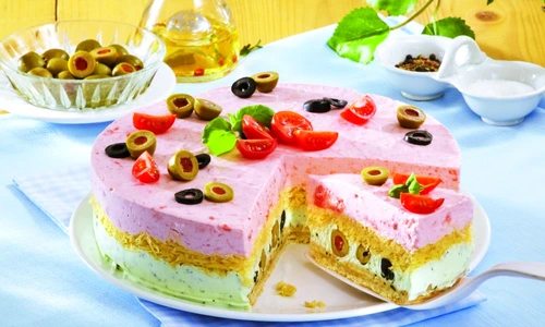 tort aperitiv branza masline somon jpeg
