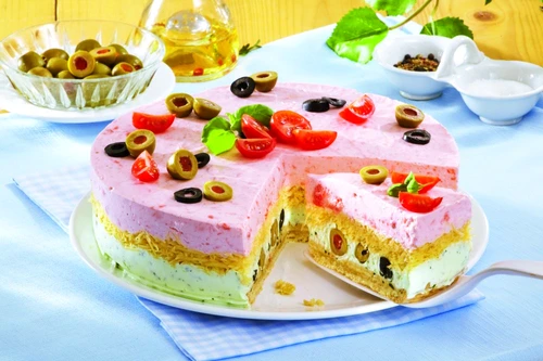 tort aperitiv branza masline somon jpeg