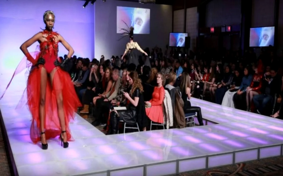 Show-ul Spirit of India a reprezentat cea de-a zecea participare a lui Cătălin Botezatu la New York Couture Fashion Week. Foto: Cătălin Botezatu
