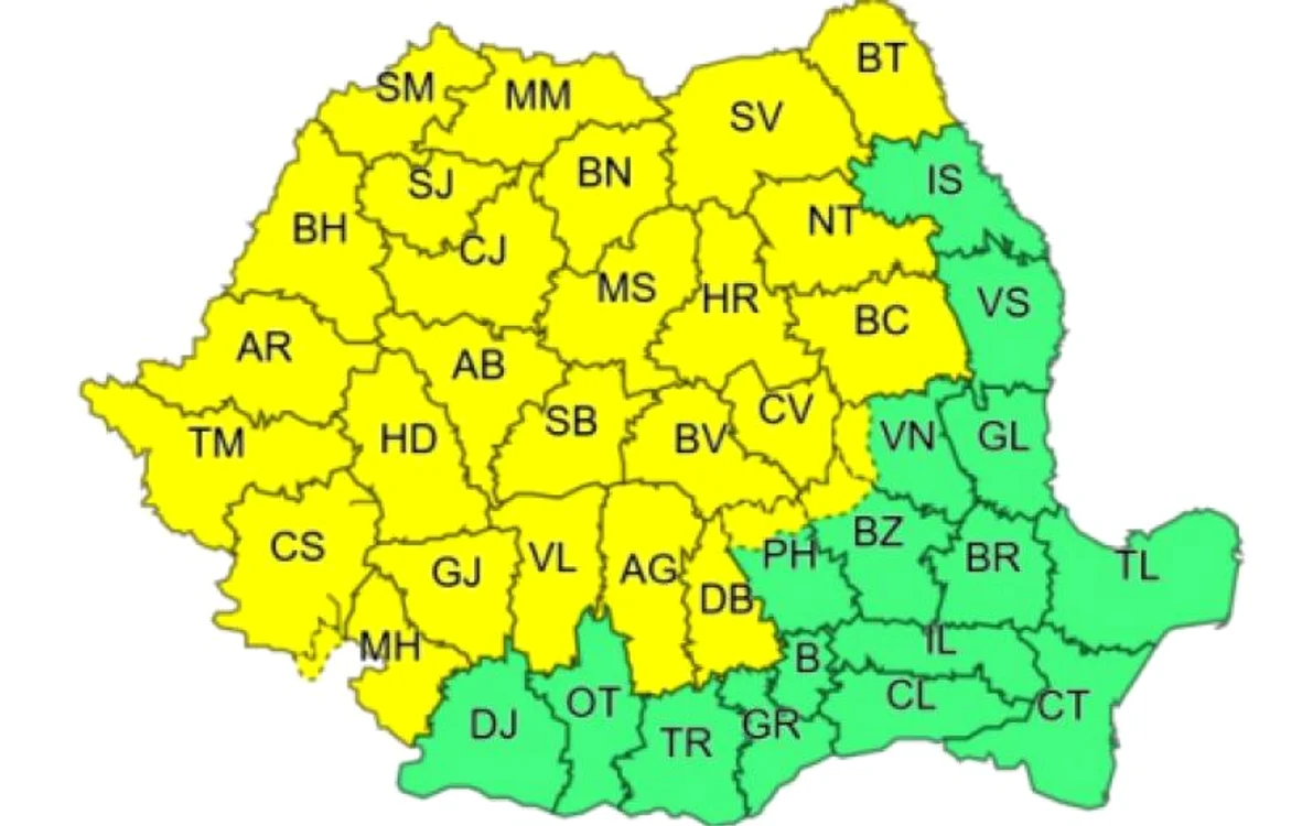 Zeci de județe sunt sub cod galben de ploi și vreme instabilă