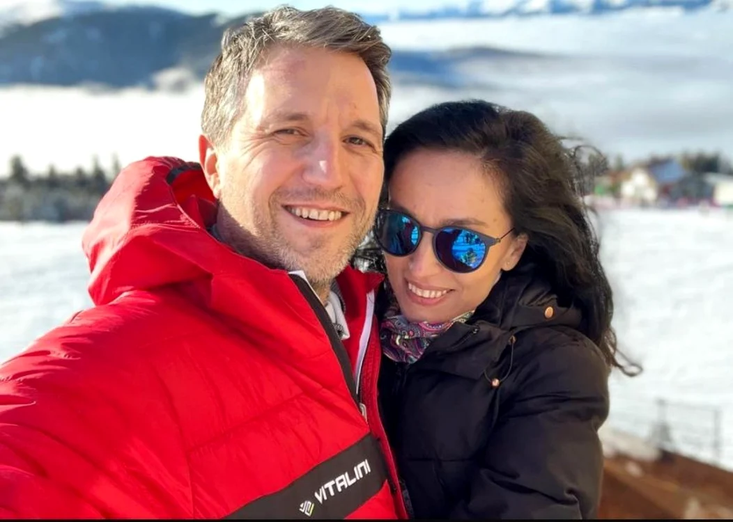Andi Moisescu și Olivia Steer