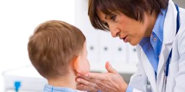 Peste 1.500 de copii răciţi au ajuns la doctor în ultimele zile