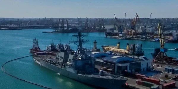 USS cole in portul constanta