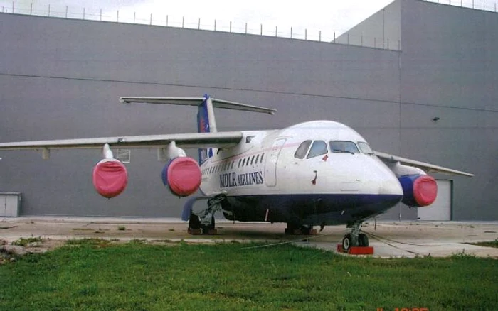 
    Avionul a stat în hangarele Aerostar timp de șase ani  