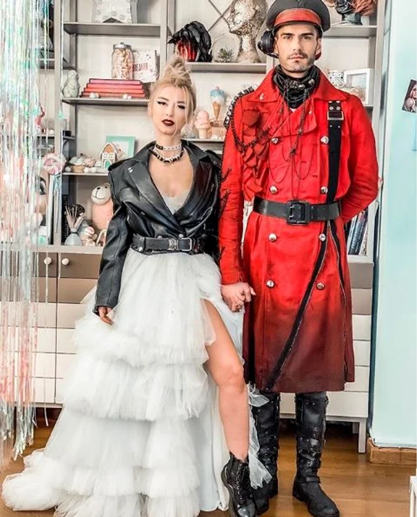 
    Andreea Bălan a venit în rochie de mireasă la un eveniment mondenFoto Instagram  