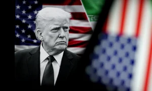 Donald Trump avînd în fundal steagurile SUA Iran Israel FOTO Shutterstock jpg