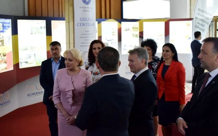 Viorica Dăncilă a spus preşedinte în loc de primar FOTO Facebook.com/Primăria Zalău