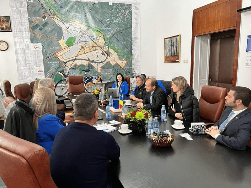 Proiect de irigații unic în țară: apa epurată folosită pe câmp. Specialiști din Israel, chemați să ajute