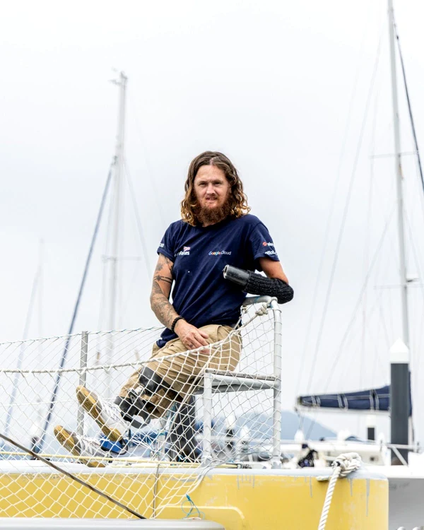 Craig Wood a navigat singur 13.900 km în Oceanul Pacific (Foto: Instagram)