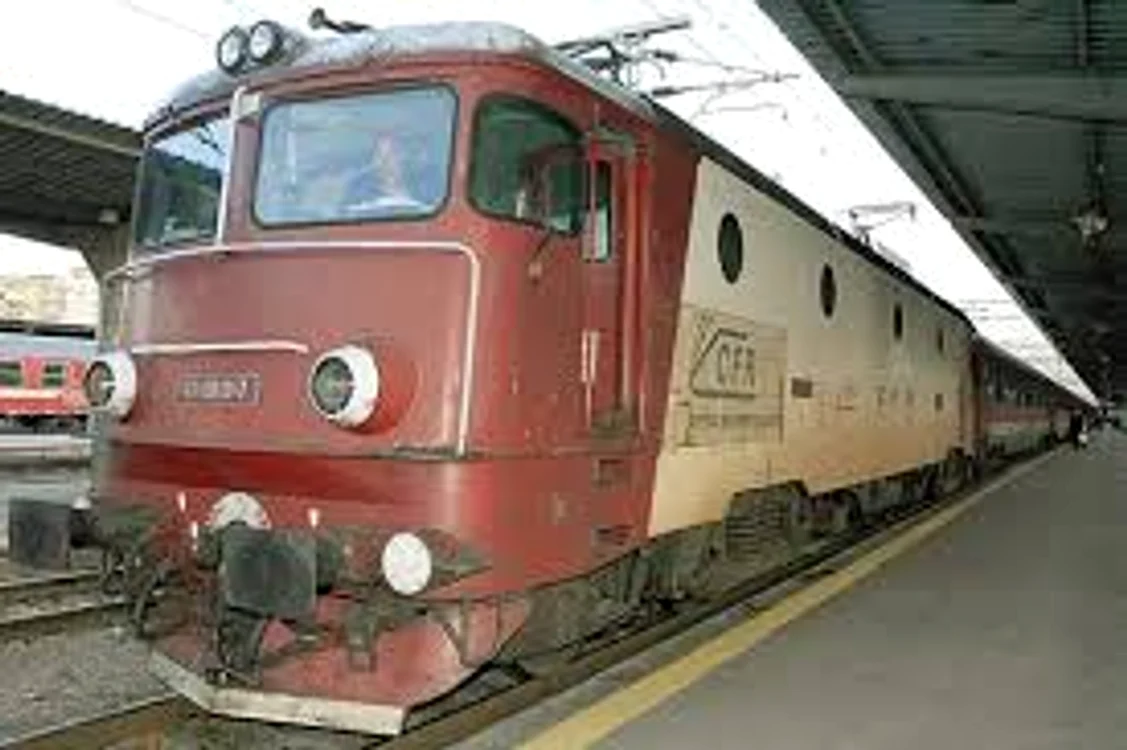 Trenurile CFR Călători vor prelua pasagerii Regio Trans pe mai multe rute